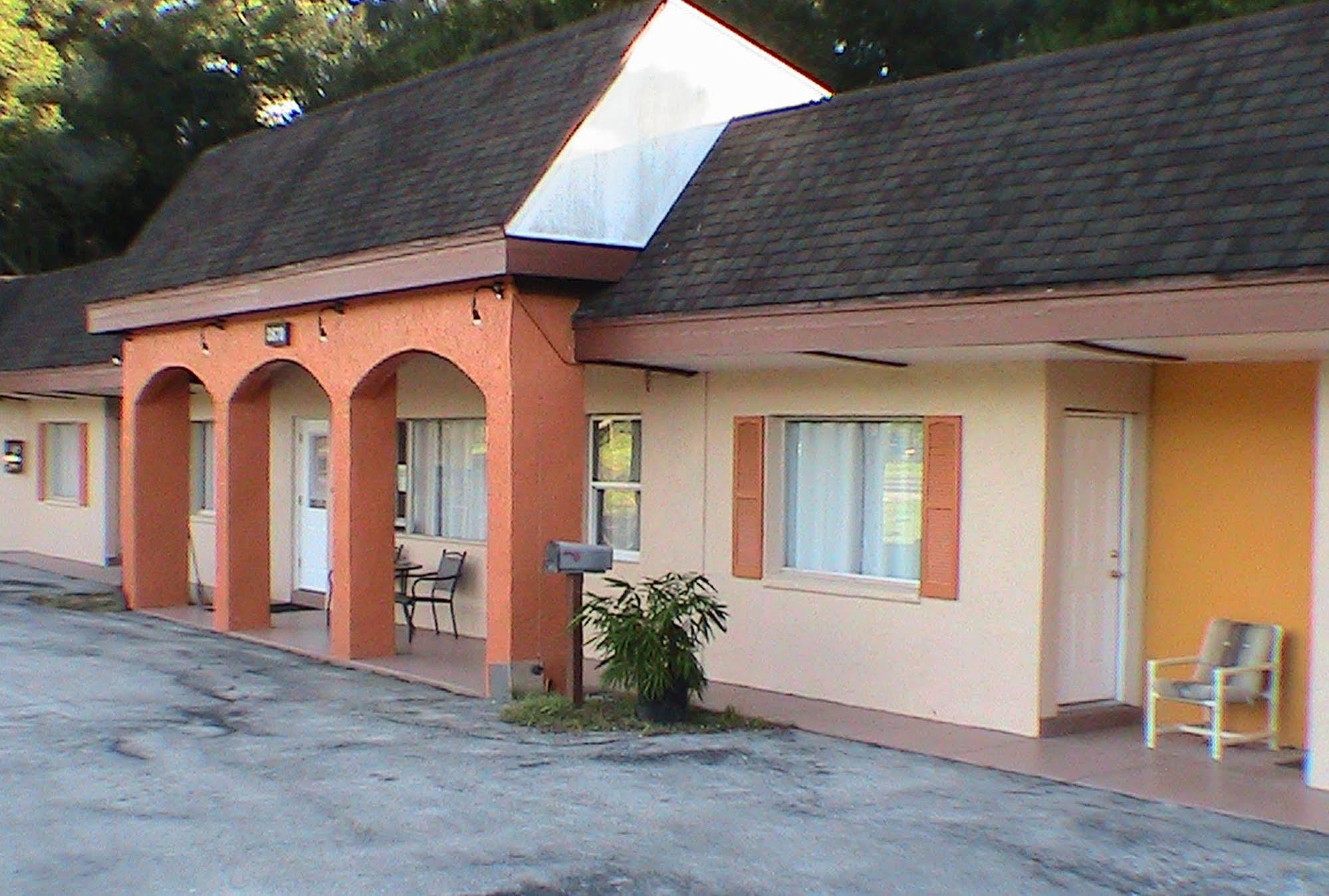At Home Express Tangerine Inn DeLand Exterior foto